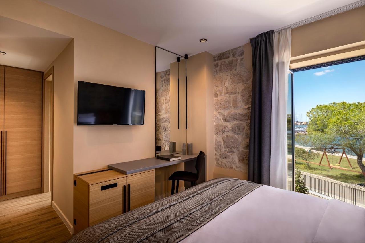 פרקו Dunatovi Dvori Heritage Hotel מראה חיצוני תמונה